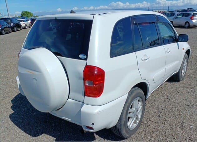 Toyota RAV4 5 Doors White